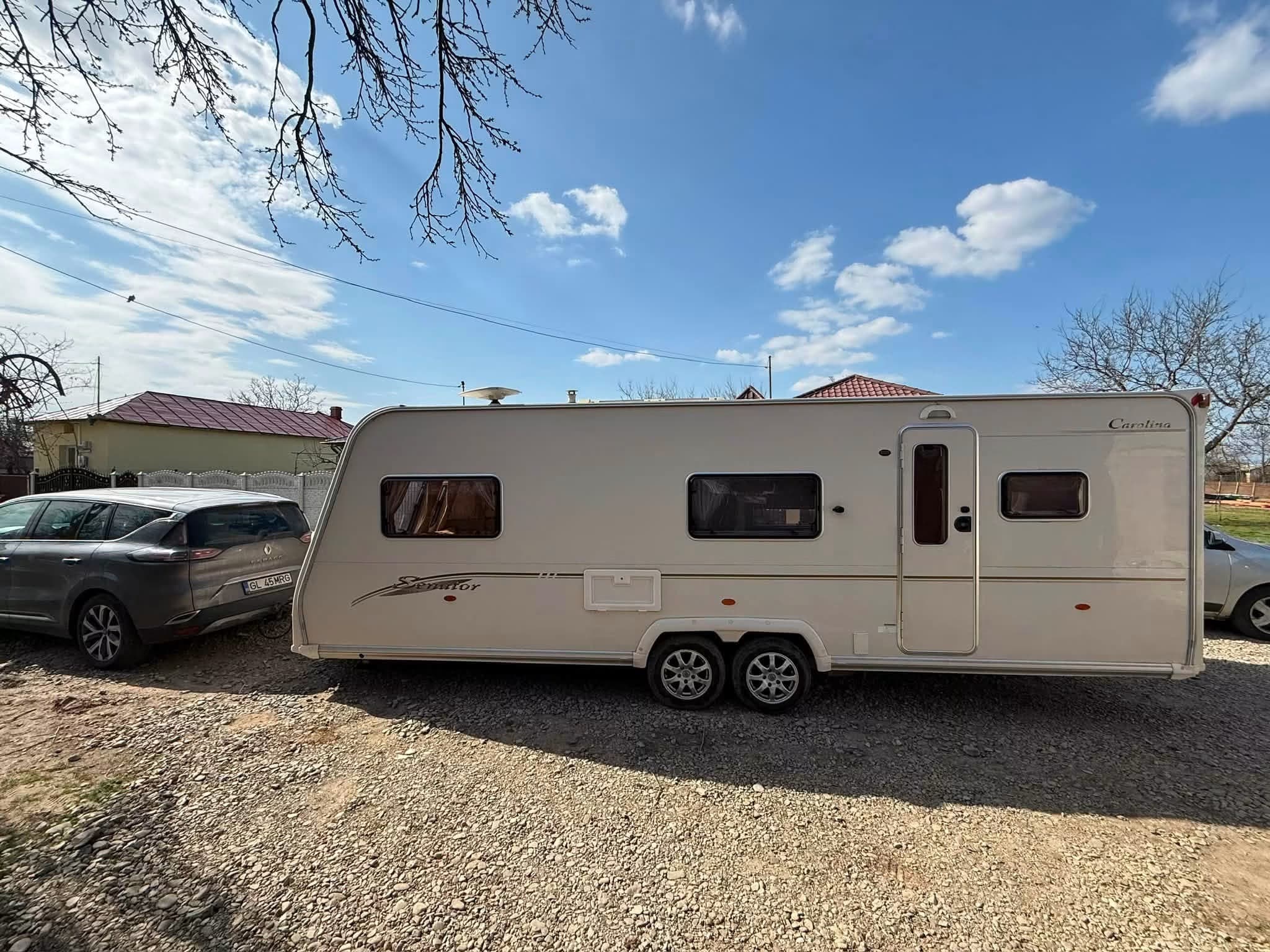 Rulotă Bailey Senator Carolina S5 – Înmatriculată România | 6 locuri | Twin Axle | Pregătită de camping 1
